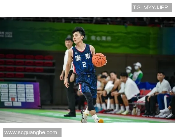 徐杰：从篮球新星到职业生涯的蜕变与成长之路